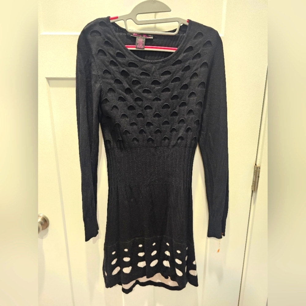 Elena Wang Black Cutout Sweater Dress Size Small Polka Dot Hem Angora Blend